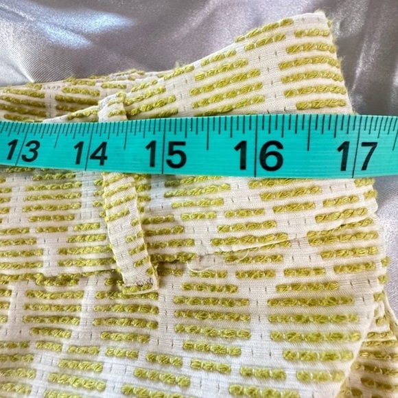 LOFT Yellow High Waist Tailored Shorts women’s sized 8 - Picture 5 of 7